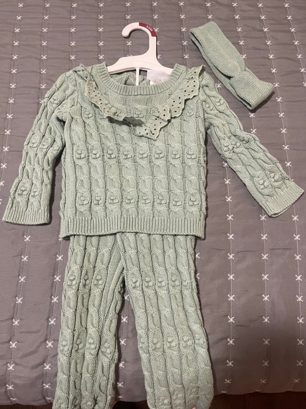 Nicole Miller Mint Green Cable-Knit Pajama Set with Headband